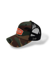 Cargar imagen en el visor de la galería, Explore Trucker Camo